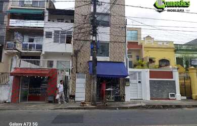 Imagem: O apartamento possui 3 Dormitórios, 2 Banheiros, 70m² de Área