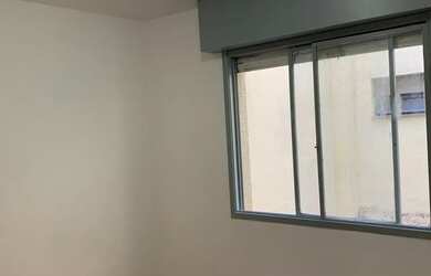 Imagem 7: 01 dormitório, na João Alfredo, Cidade Baixa, com 36 m2, 01 lance de escada