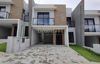 Imagem: A casa em condomínio possui 3 Dormitórios, 4 Banheiros, 3