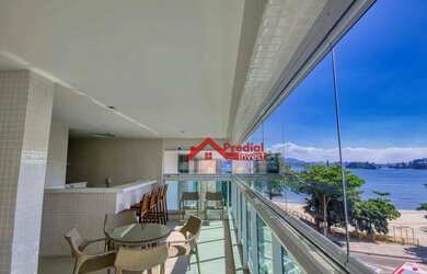 Imagem: O apartamento possui 4 Dormitórios, 4 Banheiros, 2 Vagas na