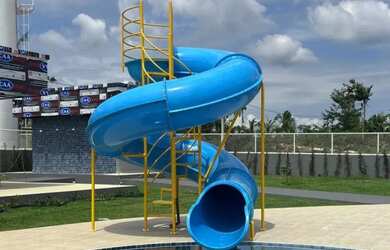 Imagem: O terreno possui 450m² de Área e está localizado em Centro