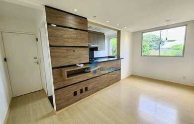 Imagem: O apartamento possui 2 Dormitórios, 1 Banheiro, 1 Vaga na garagem