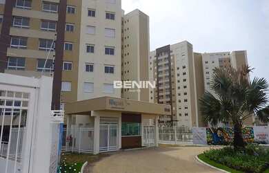 Imagem: O apartamento possui 2 Dormitórios, 1 Banheiro, 1 Vaga na garagem