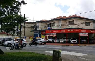 Imagem: O depósito possui 2 Vagas na garagem e 60m² de Área e está