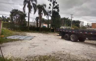 Imagem: O terreno possui 400m² de Área e está localizado em Centro