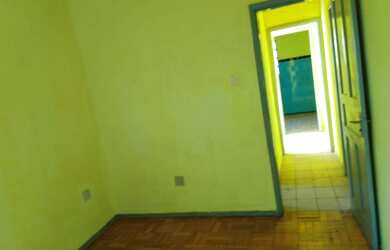 Imagem 3: Sobrado para aluguel tem 55 metros quadrados com 2 quartos em Senador Camará - Rio de Jane