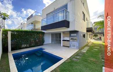 Imagem: A casa em condomínio possui 3 Dormitórios, 4 Banheiros, 3