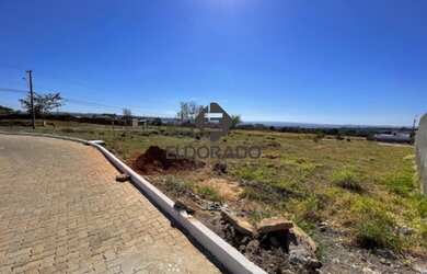 Imagem: O terreno possui 940m² de Área e está localizado em Setor