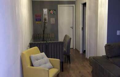 Imagem: O apartamento possui 2 Dormitórios, 1 Banheiro, 1 Vaga na garagem