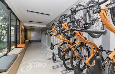 Imagem 10: Porto Alegre - Apartamento Padrão - Azenha