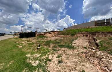 Imagem 12: Terreno Declive à Venda - 420 m² - Itahyê, Tamboré