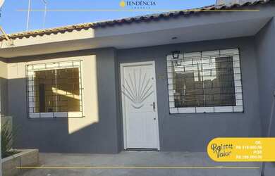 Imagem: A casa possui 2 Dormitórios, 1 Banheiro, 4 Vagas na garagem