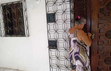 Imagem: A casa possui 2 Dormitórios, 1 Banheiro e está localizado