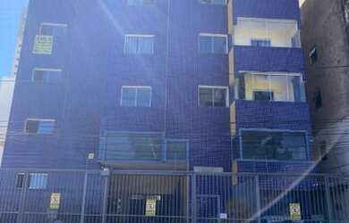 Imagem: O apartamento possui 2 Dormitórios e 1 Banheiro e está localizado