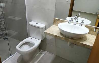 Imagem 10: Linda casa alto padrão disponivel para venda no Condomínio Ouroville...