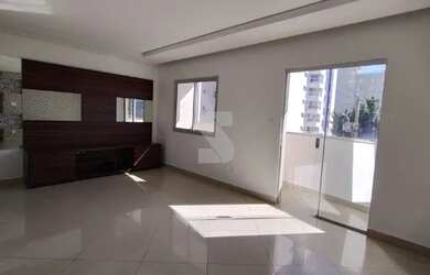 Imagem: O apartamento possui 3 Dormitórios, 1 Banheiro, 2 Vagas na