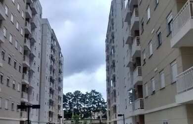 Imagem: O apartamento possui 2 Dormitórios, 1 Banheiro, 1 Vaga na garagem