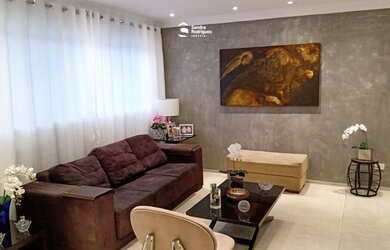 Imagem 4: Casa de Condomínio com 6 Quartos à Venda no Arujá Ville II, 400 m²