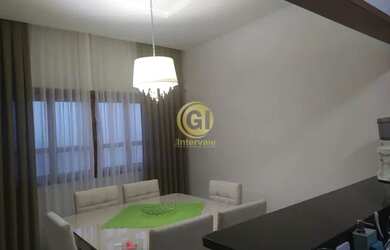 Imagem: A casa possui 2 Dormitórios, 2 Banheiros, 2 Vagas na garagem