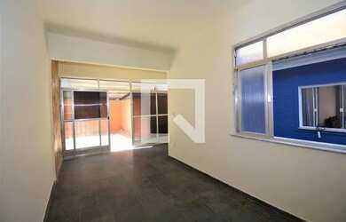 Imagem: A casa possui 2 Dormitórios, 1 Banheiro, 150m² de Área e