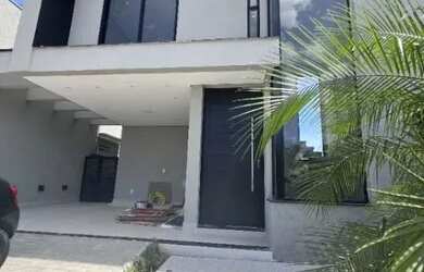 Imagem: A casa em condomínio possui 3 Dormitórios, 4 Banheiros, 4