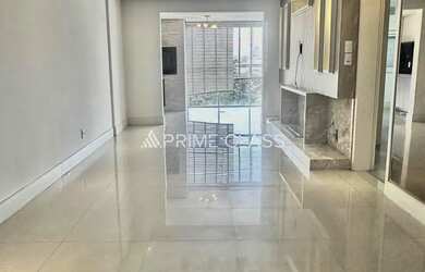 Imagem: O apartamento possui 3 Dormitórios, 2 Banheiros, 2 Vagas na