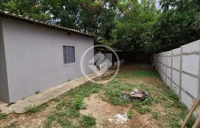 Imagem: O terreno possui 400m² de Área e está localizado em Setor