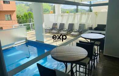 Imagem 10: Apartamento 2 Quartos com Elevador, Planejados e Piscina ? Vista Privilegiada