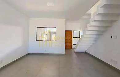 Imagem 4: Moderna Casa com 3 Quartos e Quintal no Planície da Serra Pronta para...