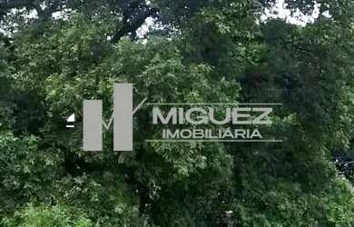 Imagem: O apartamento possui 2 Dormitórios, 2 Banheiros e 80m² de