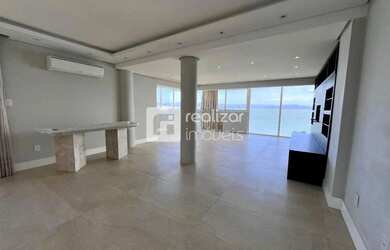 Imagem: O apartamento possui 3 Dormitórios, 4 Banheiros, 2 Vagas na