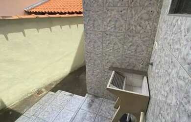 Imagem 9: Casa com laje livre quase esquina com Rua Piraquara