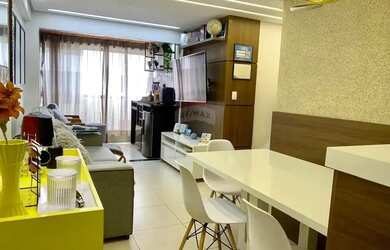 Imagem: O apartamento possui 3 Dormitórios, 1 Banheiro, 1 Vaga na garagem