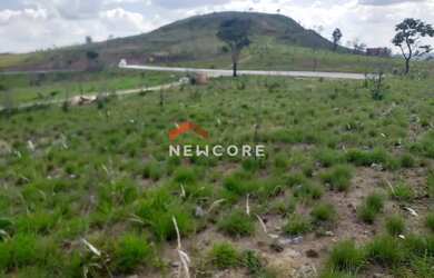 Imagem: O terreno à venda possui e está localizado em Alphaville