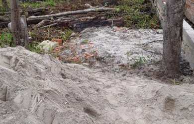 Imagem 3: Vendo terreno. 