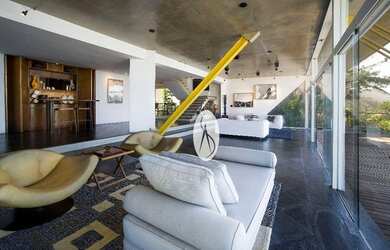 Imagem 8: Personalidade e vista sensacional em condomínio de alto luxo