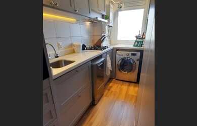 Imagem: O apartamento possui 3 Dormitórios, 2 Banheiros, 1 Vaga na