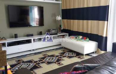 Imagem: O apartamento possui 3 Dormitórios, 2 Banheiros, 2 Vagas na