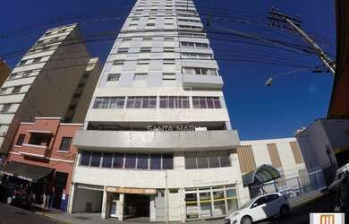 Imagem: O depósito possui 1 Vaga na garagem, 97m² de Área e está