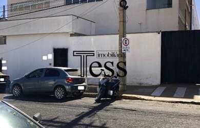 Imagem: O depósito possui 2246m² de Área e está localizado em Distrito