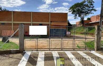 Imagem: O depósito possui 1200m² de Área e está localizado em Distrito