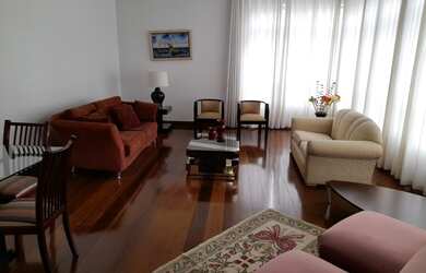 Imagem: O apartamento possui 4 Dormitórios, 4 Banheiros, 2 Vagas na