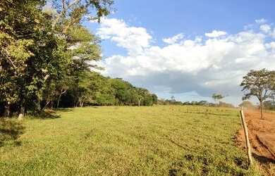 Imagem: O terreno possui 20.000m² de Área e está localizado em Centro