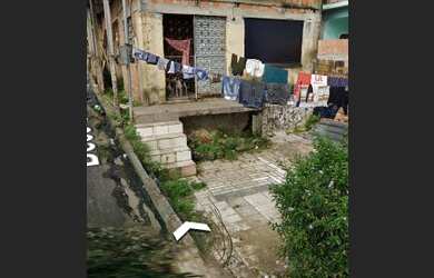 Imagem 1: Casa de esquina. 2 Vagas na garageme2 Dormitórios