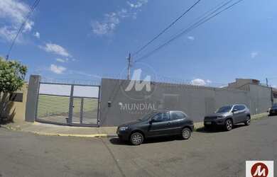 Imagem: O depósito possui 773m² de Área e está localizado em Campos