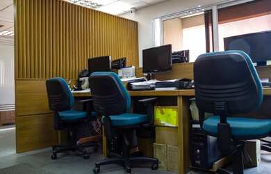 Imagem: O depósito possui 2 Vagas na garagem, 70m² de Área, Imóvel