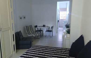 Imagem: A kitnet possui 1 Dormitório, 1 Banheiro, 35m² de Área e