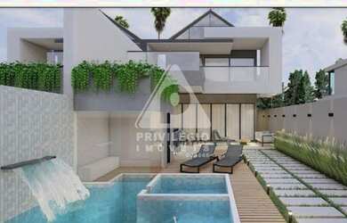 Imagem: A casa em condomínio possui 4 Dormitórios, 5 Banheiros, 2