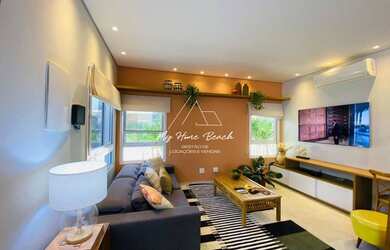 Imagem: A casa em condomínio possui 4 Dormitórios, 5 Banheiros, 2