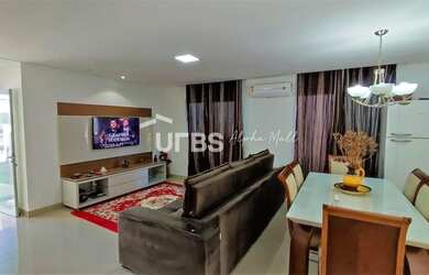 Imagem: A casa em condomínio possui 3 Dormitórios, 3 Banheiros, 2